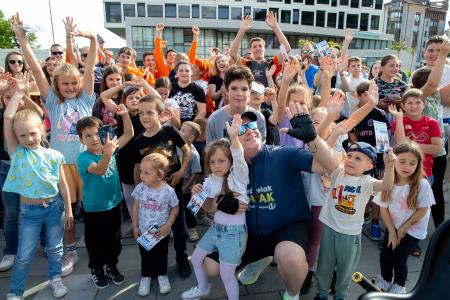 Deželak junak v Postojni (30)